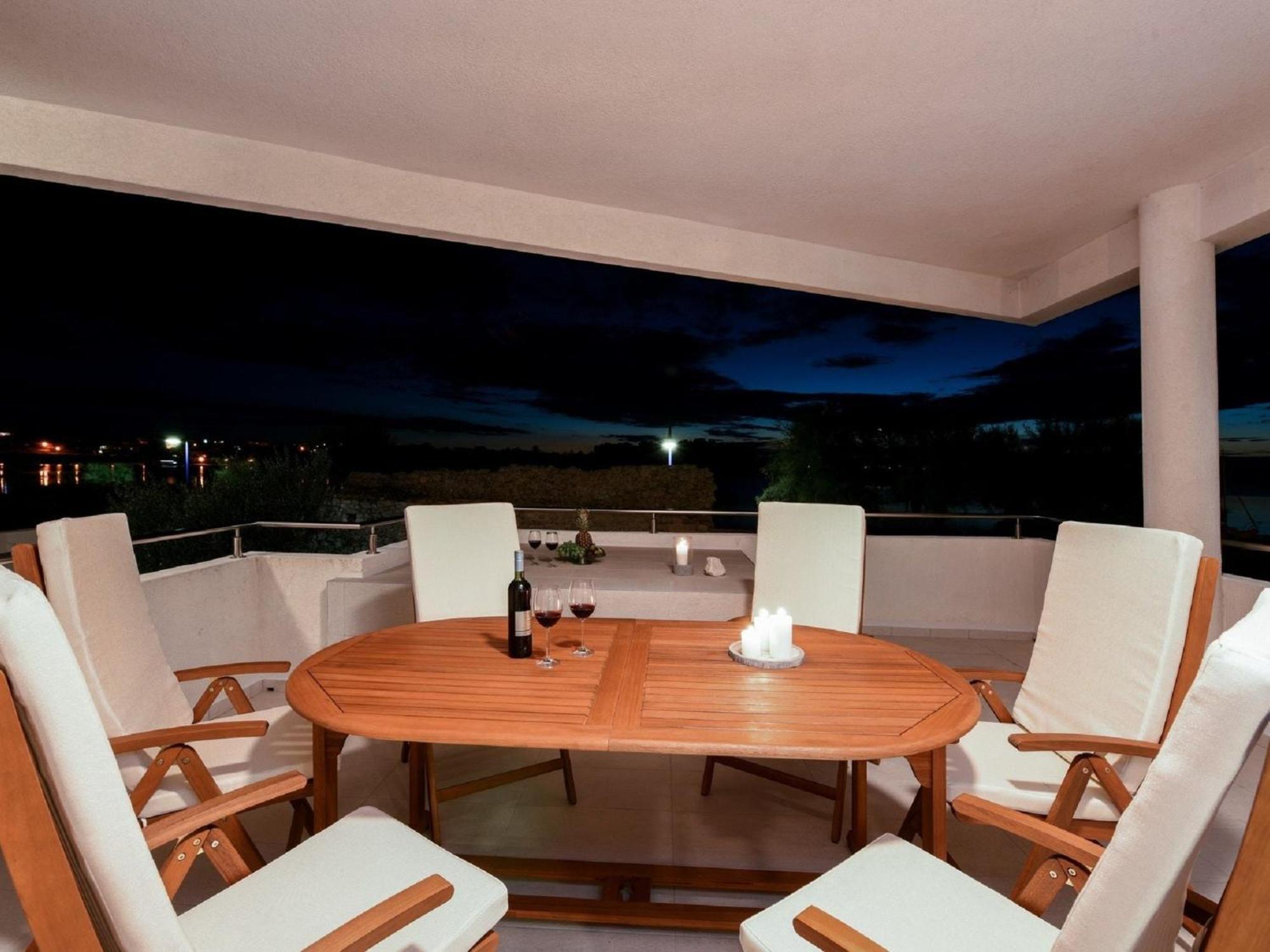 Modern Villa In Nin With Terrace 外观 照片
