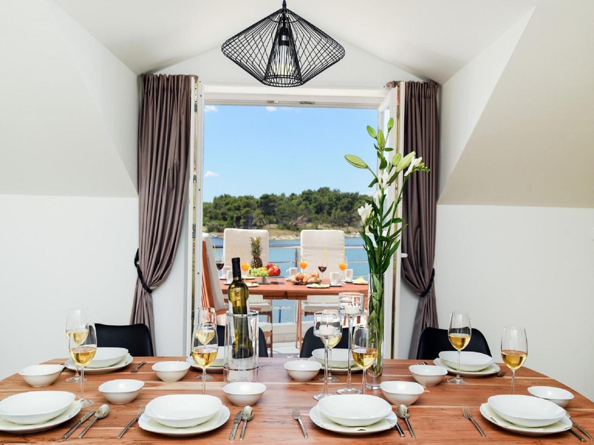 Modern Villa In Nin With Terrace 外观 照片