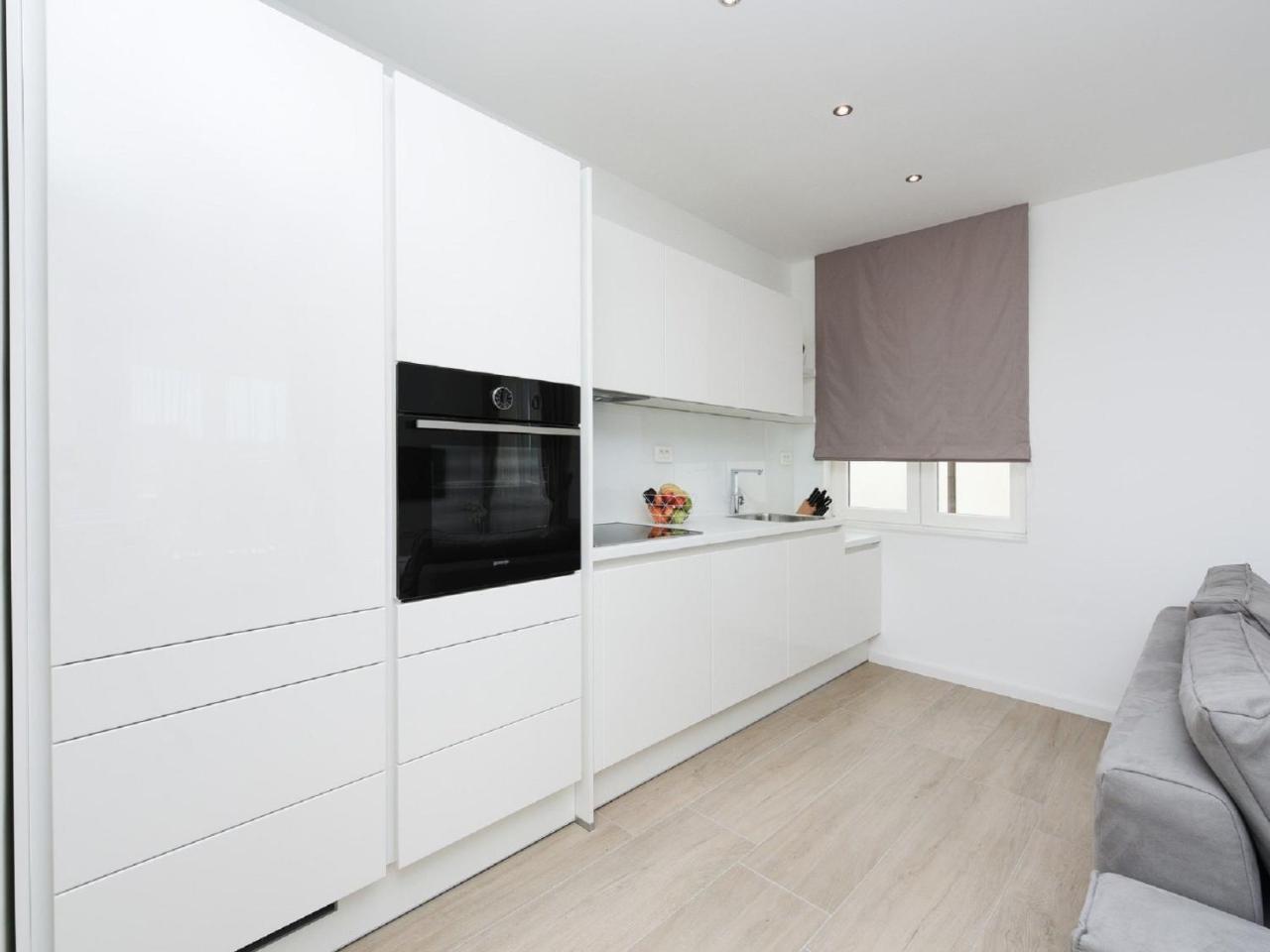 Modern Villa In Nin With Terrace 外观 照片