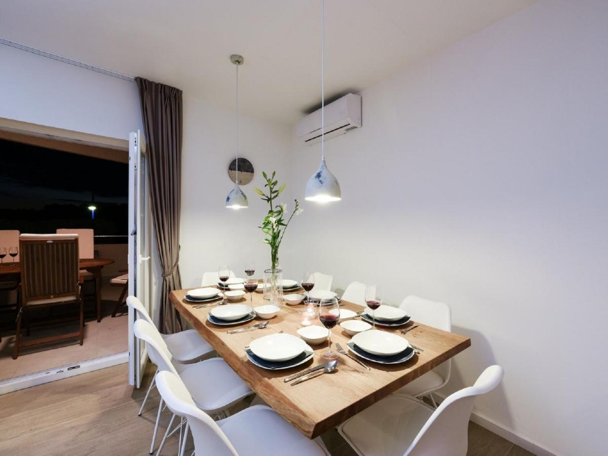 Modern Villa In Nin With Terrace 外观 照片